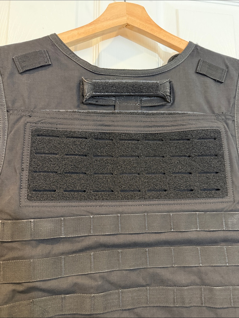 Safe Life Defense Tactical Ballistic Carrier Vest - Picture 10 of 16